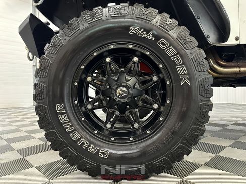 Used 1991 Jeep Wrangler S image 12