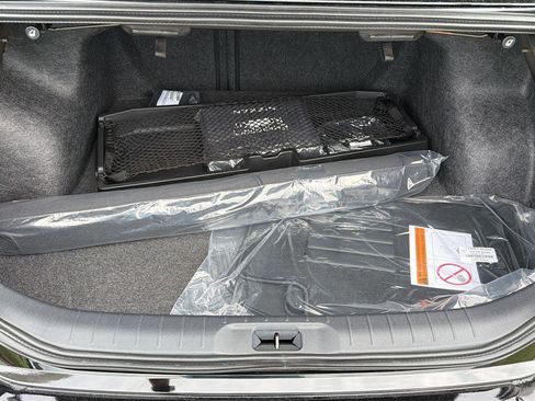New 2026 Nissan Altima 2.5 SR w/ SR Midnight Edition Package FWD image 32