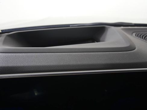 Used 2025 BMW 330i Sedan image 23