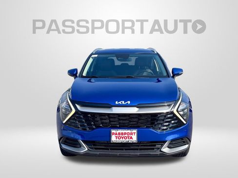 Used 2023 Kia Sportage EX AWD/4WD image 11