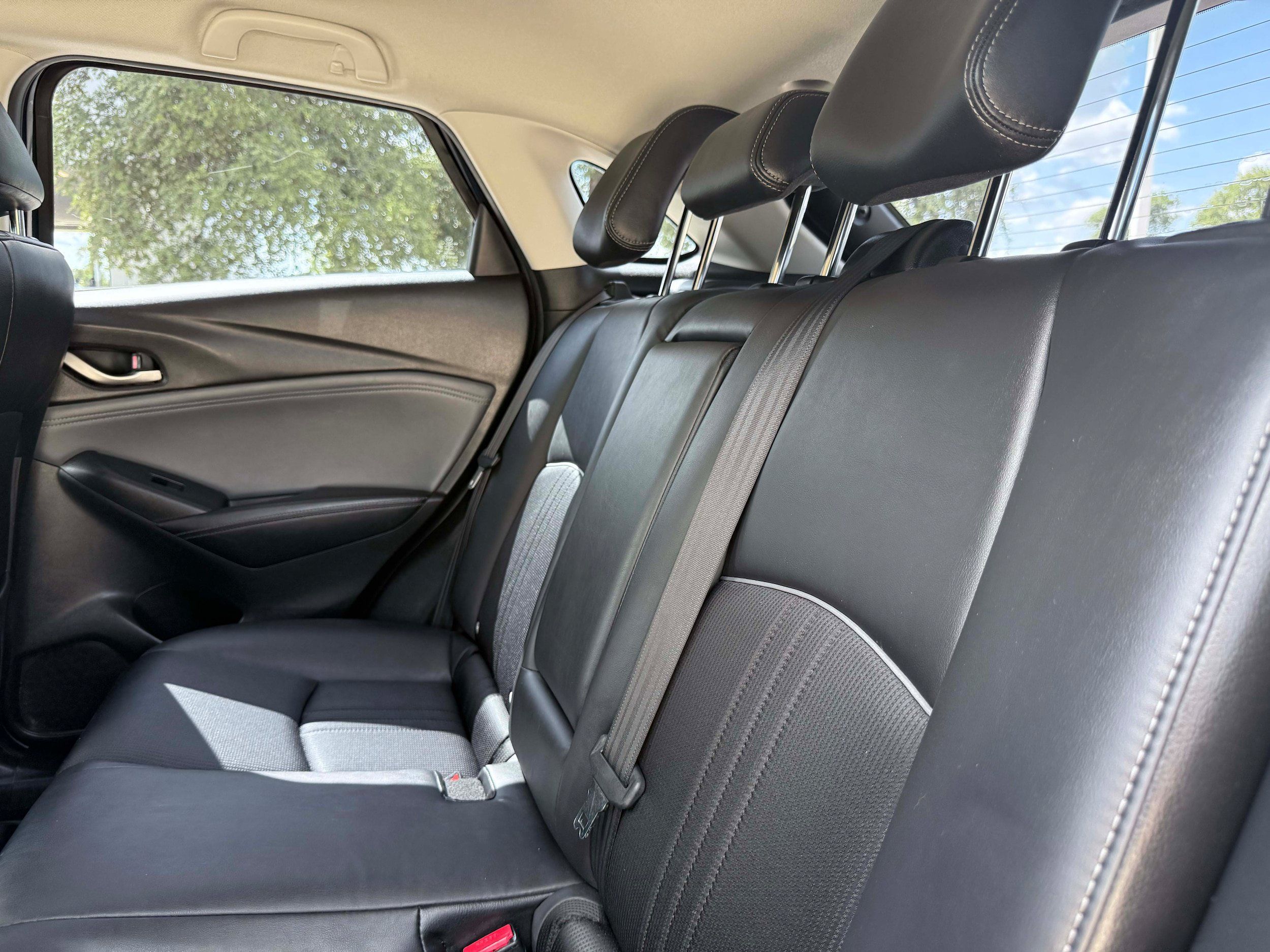 Used 2019 MAZDA CX-3 Touring FWD image 15