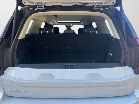 Used 2025 Ford Expedition Platinum AWD/4WD image 23
