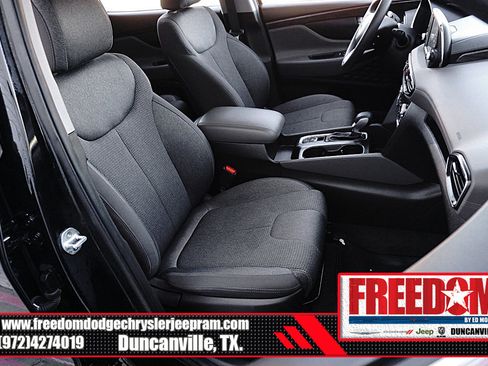 Used 2020 Hyundai Santa Fe SEL image 15