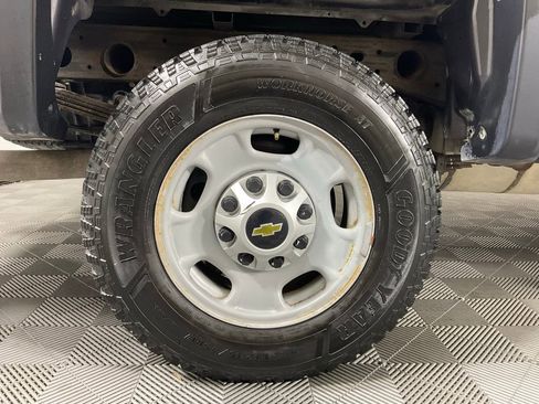 Used 2015 Chevrolet Silverado 2500 W/T image 10