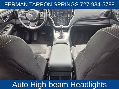 Used 2025 Subaru Outback Premium AWD/4WD image 17