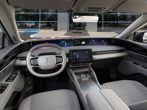 New 2025 Lincoln Nautilus Premier w/ Jet Appearance Package image 9