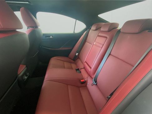 Used 2024 Lexus IS 300 w/ Comfort Package RWD image 11