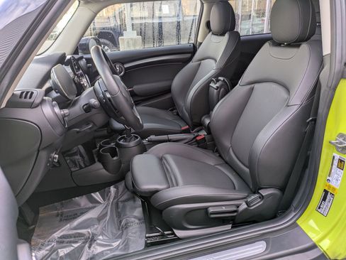 Used 2023 MINI Cooper S image 26