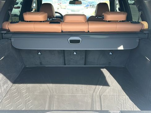 Used 2026 BMW X5 sDrive40i w/ Premium Package image 21