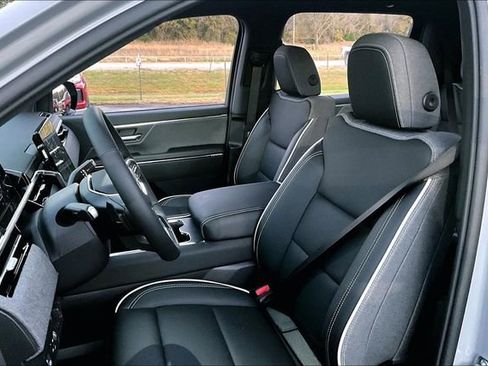 New 2026 GMC Sierra EV Elevation AWD/4WD image 9