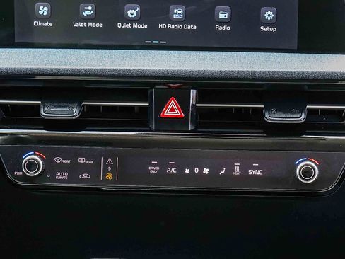 Certified 2024 Kia EV6 Wind w/ Wind Technology Package image 12