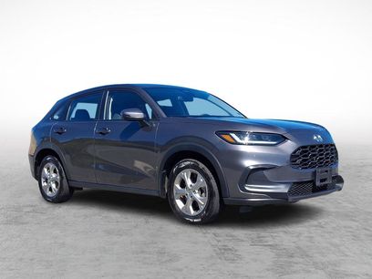 Used 2025 Honda HR-V LX
