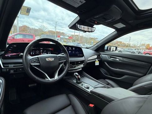 Used 2025 Cadillac CT5 V w/ Technology Package image 95