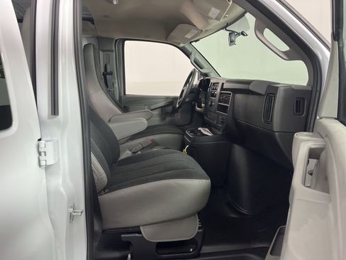 New 2026 Chevrolet Express 2500 w/ Driver Convenience Package RWD image 8