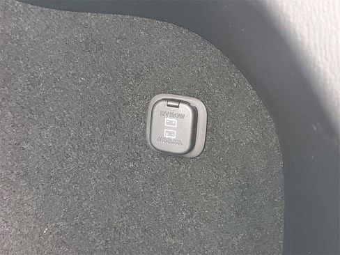 Used 2025 MAZDA CX-5 Signature image 9