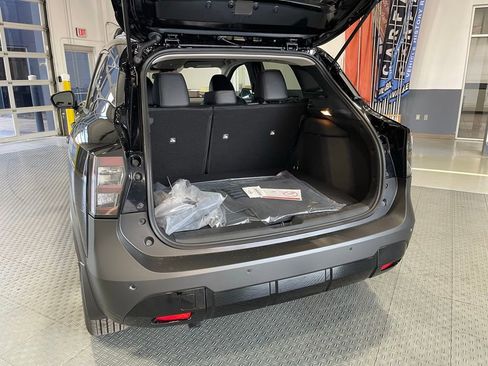 New 2026 Nissan Kicks SR w/ Cold Weather Package image 7