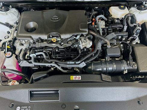 Used 2025 Toyota Camry XSE FWD image 28