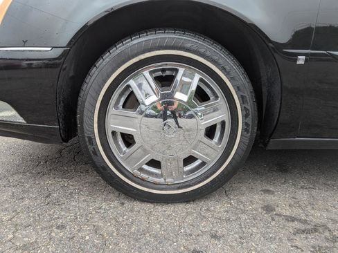 Used 2007 Cadillac DTS FWD image 59