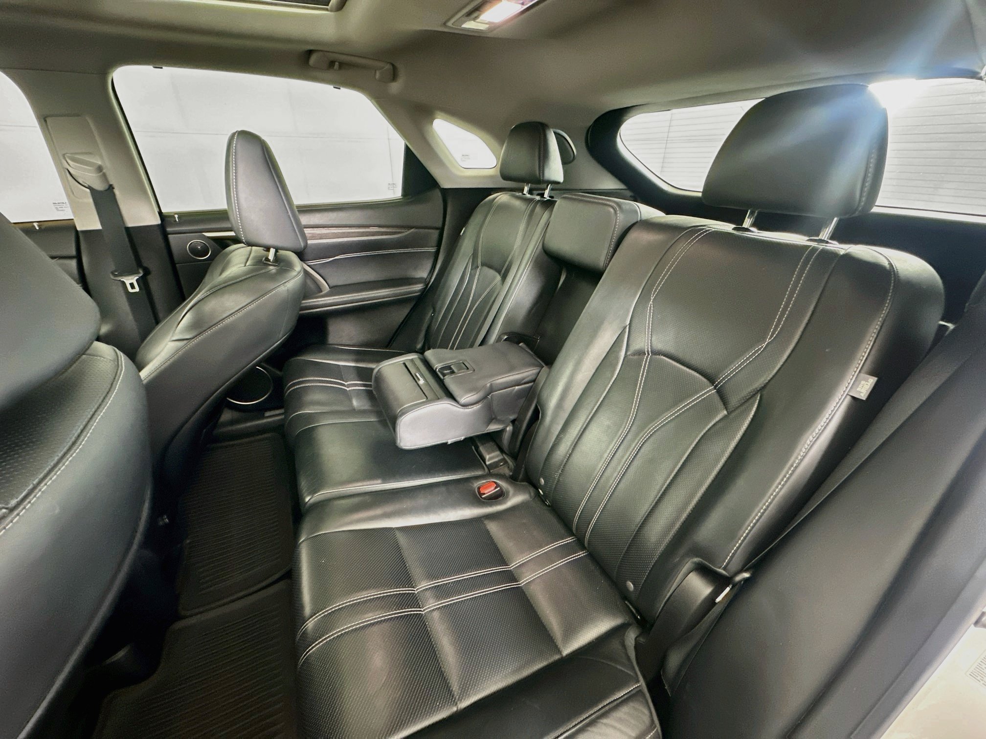 Used 2017 Lexus RX 350 AWD w/ Luxury Package image 29