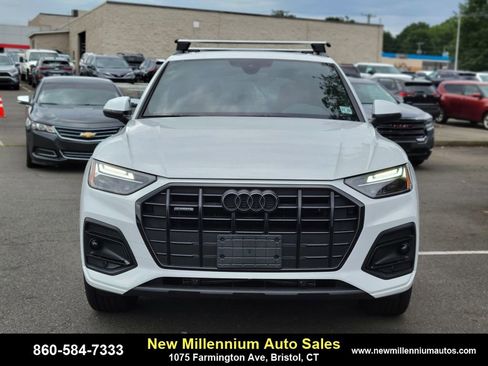 Used 2025 Audi Q5 2.0T Premium w/ Convenience Plus Package image 6