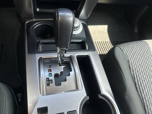 Certified 2021 Toyota 4Runner SR5 AWD/4WD image 27