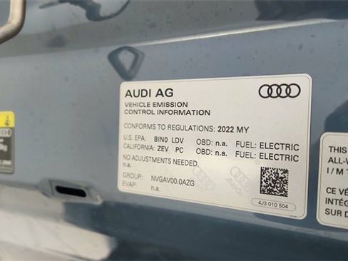 Used 2022 Audi e-tron GT Prestige w/ Prestige Package image 66