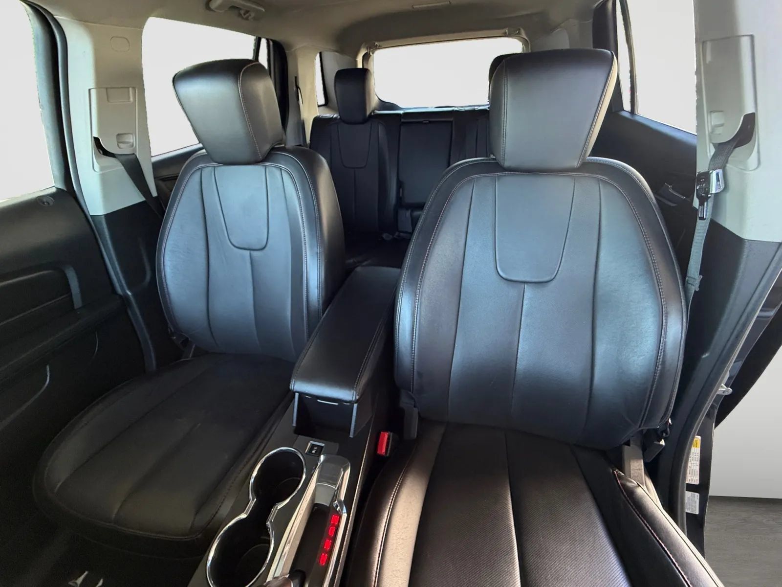 Used 2016 GMC Terrain SLT w/ Open Road Package AWD/4WD image 13