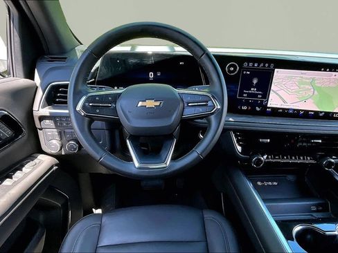 Used 2025 Chevrolet Tahoe LT image 8