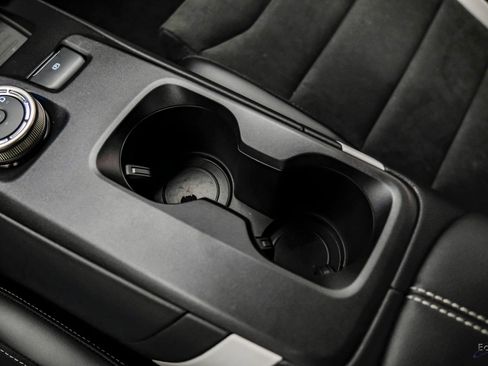 Used 2021 Ford Mustang Shelby GT500 w/ Carbon Fiber Track Pack image 72