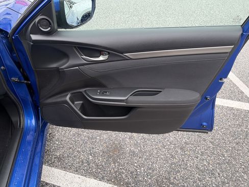 Used 2017 Honda Civic EX image 24