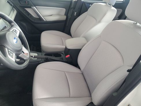 Used 2018 Subaru Forester 2.5i image 12