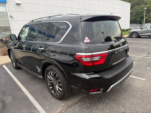 Used 2022 Nissan Armada Platinum w/ Captain's Chairs Package AWD/4WD image 5