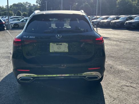 New 2026 Mercedes-Benz GLC 300 image 7