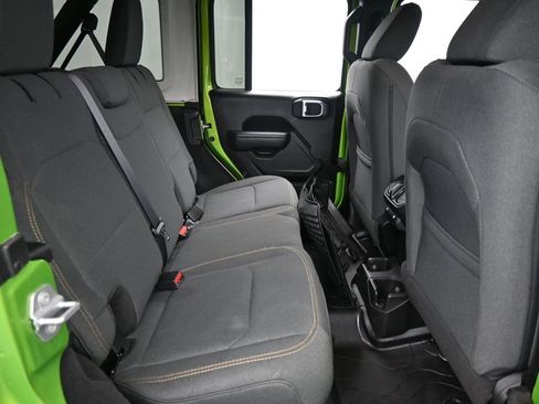 Used 2025 Jeep Wrangler Unlimited Sport AWD/4WD image 17