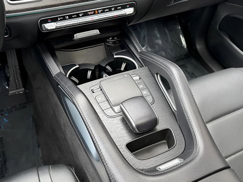 Used 2022 Mercedes-Benz GLE 350 GLE 350 w/ Premium Package image 43