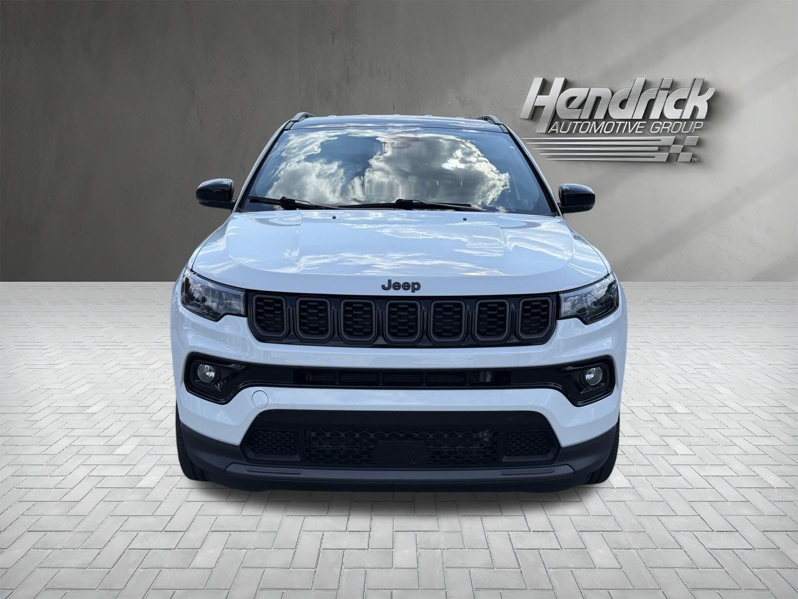 Used 2026 Jeep Compass Limited AWD/4WD image 3