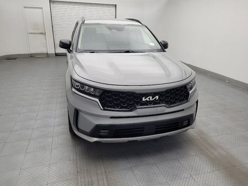 Used 2022 Kia Sorento EX image 14
