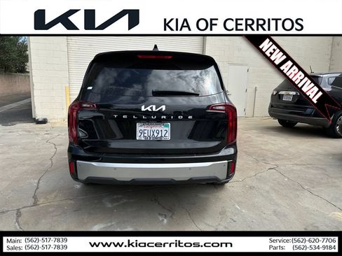 Certified 2023 Kia Telluride LX FWD image 4