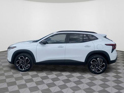 New 2026 Chevrolet Trax RS FWD image 12