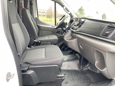 Used 2024 Ford Transit 250 Low Roof w/ Exterior Upgrade Package image 21