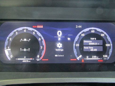 Used 2024 Toyota Tacoma TRD Off-Road AWD/4WD image 19