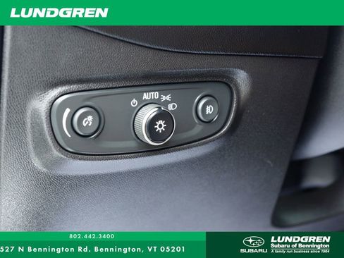 Used 2020 Chevrolet Equinox Premier AWD/4WD image 15
