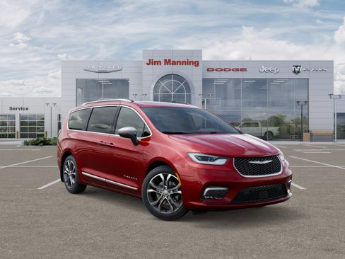New 2026 Chrysler Pacifica Pinnacle w/ Trailer Tow Group image 5
