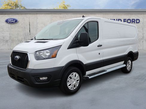 Used 2025 Ford Transit 250 Low Roof w/ Exterior Upgrade Package RWD image 3