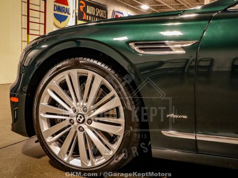 Used 2023 Bentley Flying Spur Azure AWD/4WD image 39