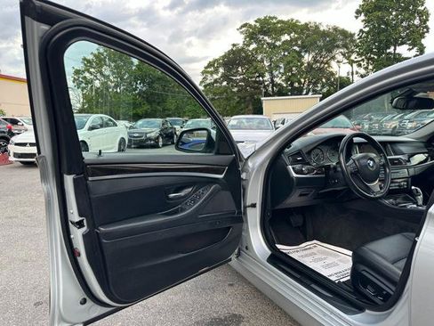 Used 2015 BMW 528i xDrive Sedan AWD/4WD image 9