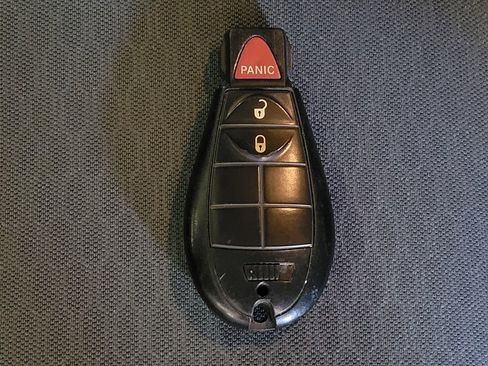 Used 2016 RAM 1500 Express image 32