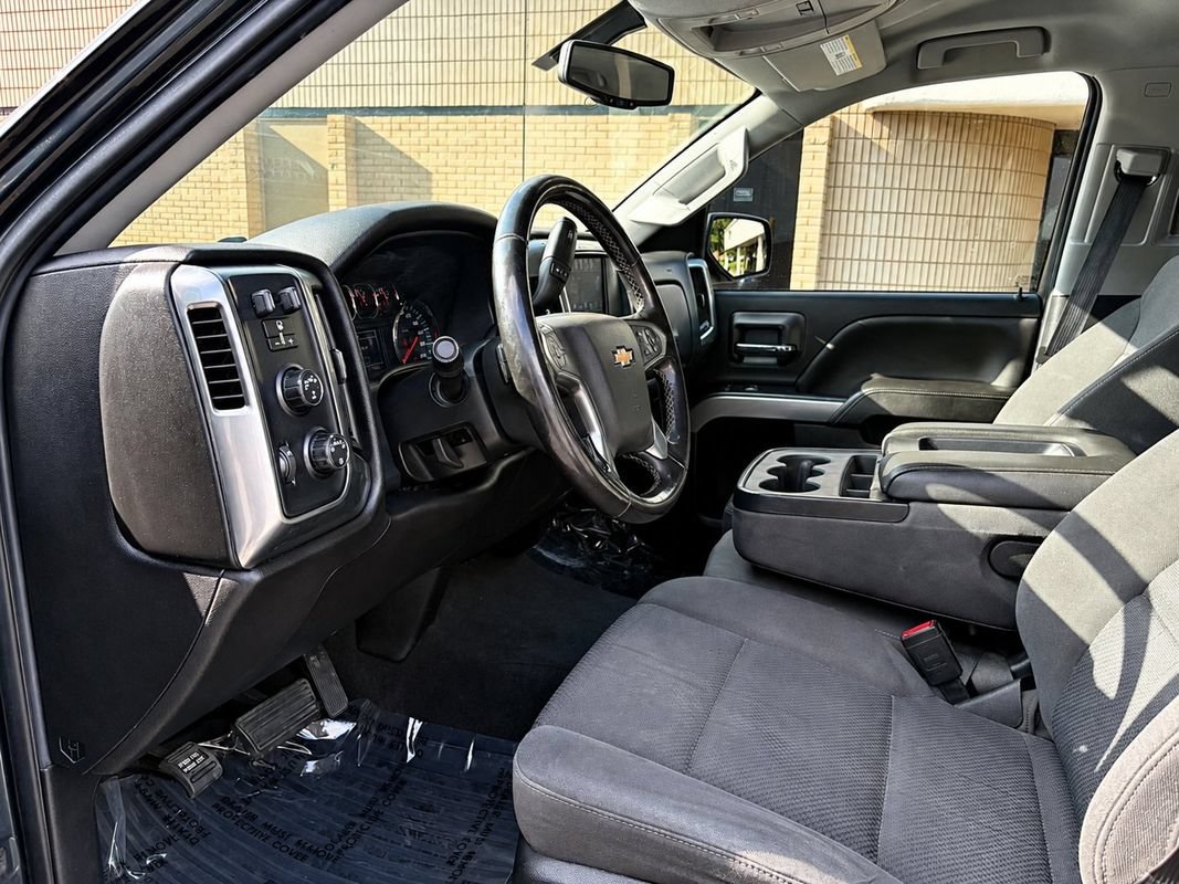 Used 2019 Chevrolet Silverado 1500 LT AWD/4WD image 9