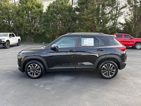 Used 2025 Chevrolet TrailBlazer LT image 6