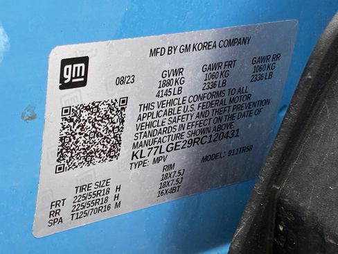 Used 2024 Chevrolet Trax RS FWD image 35